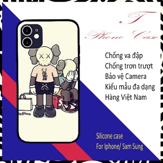 Ốp lưng ốp đt Kaws bape sticker  cho Iphone từ 6 đến 13 và các dòng Sam Sung SUPPOD00093