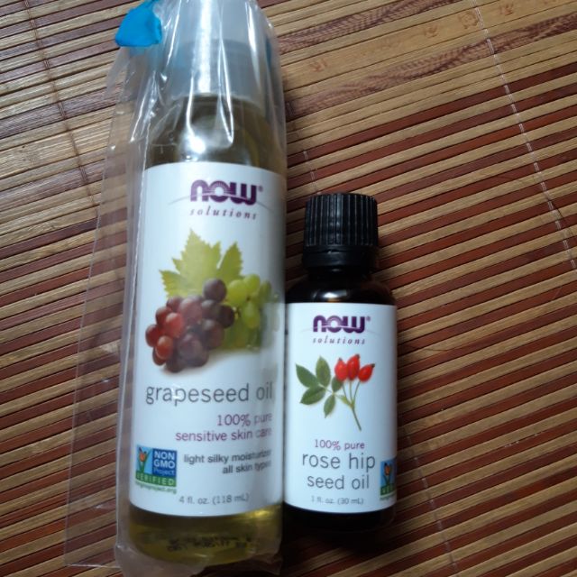 COMBO TINH DẦU NHO GRAPESEED OIL VÀ TINH DẦU TẦM XUÂN ROSE HIP SEED OIL