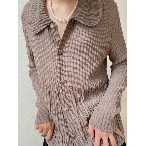 Pleated Shirt/Áo sơ mi nhún sọc