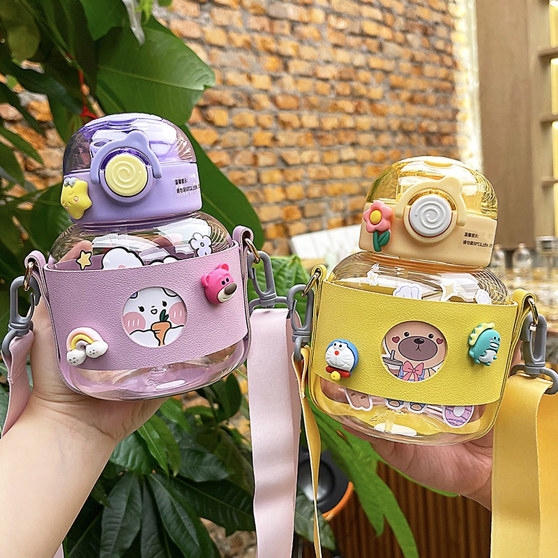 Bình Nước 600ml Cho Bé Đi Học - Kèm Ống Hút Và Túi Vải