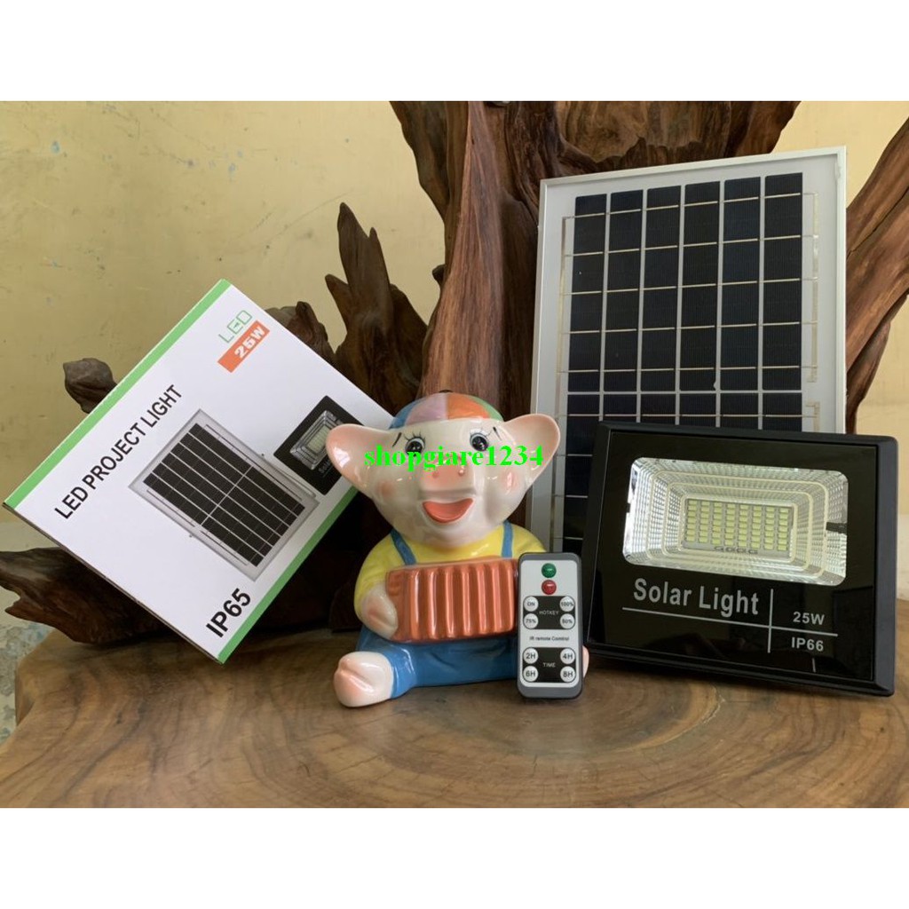 Đèn pha 25w NĂNG LƯỢNG MẶT TRỜI