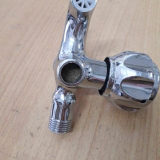 VÒi CỦ SEN THAU KARAT