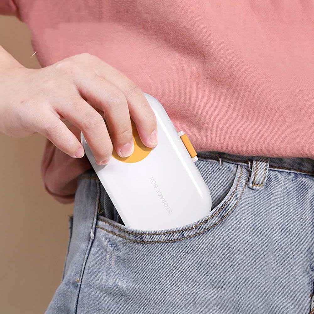 Hộp đựng thuốc 4 ngăn bằng nhựa chống thấm nước tiện dụng