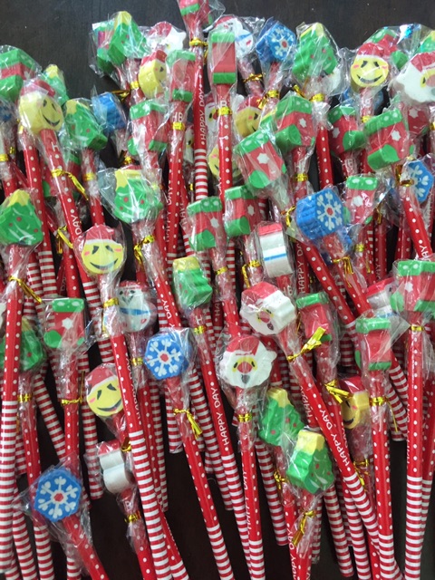Bút chì kèm tẩy noel