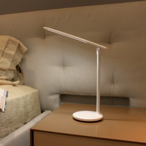 Đèn bàn học Warm White Light  Đèn bàn làm việc ✅ Đèn Cực sáng✅Chống cận✅Kiểu dáng thanh lịch sang trọng✅Gấp mở dễ dàng