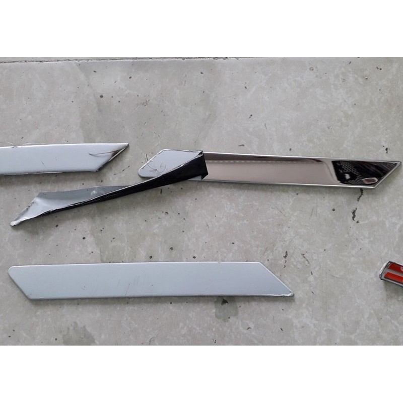 nẹp cong góc A và C cho xe Accent 2018, 2019, 2020