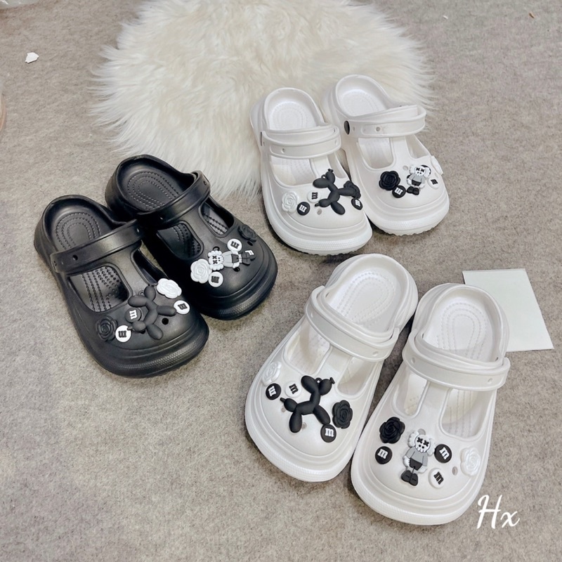[ Tặng hình gắn như ảnh ] Dép cross Sandal Đế Dày Siêu Nhẹ tặng kèm bộ hình gắn Kaws và chó siêu xinh [ SỤC KHOÉT]