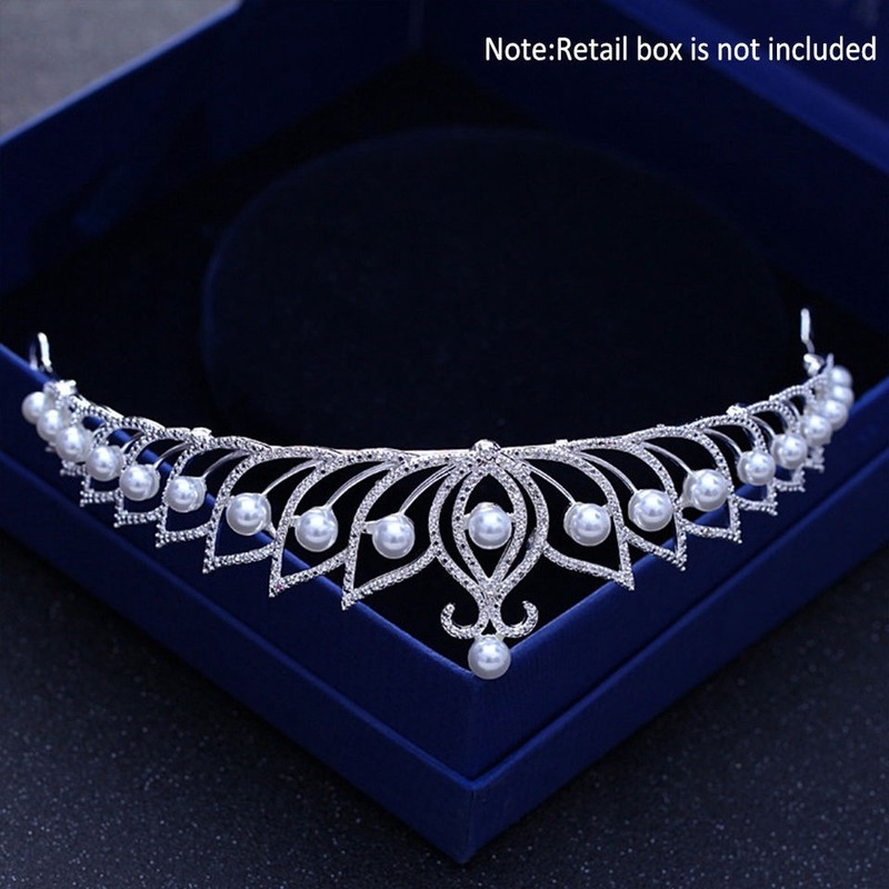 Vương miện công chúa đính đá lấp lánh dành cho cô dâu