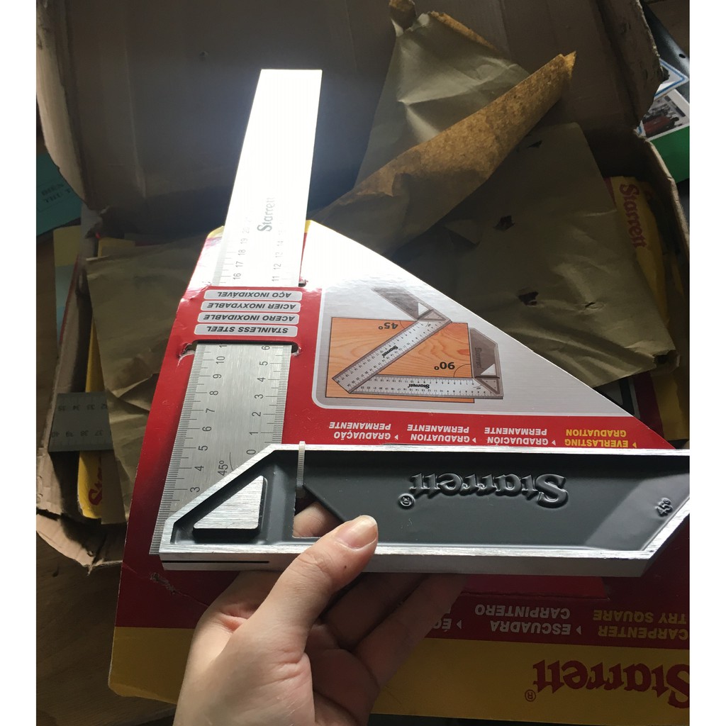 Thước Ê ke vuông starrett