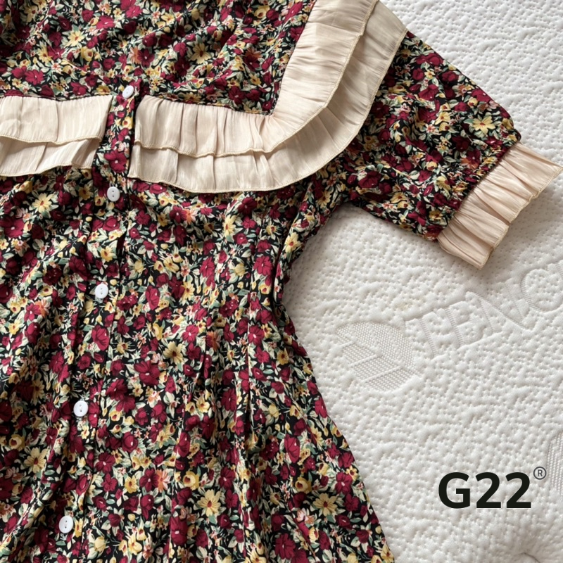 Thanh lý/pass váy đầm hoa nhí freesize