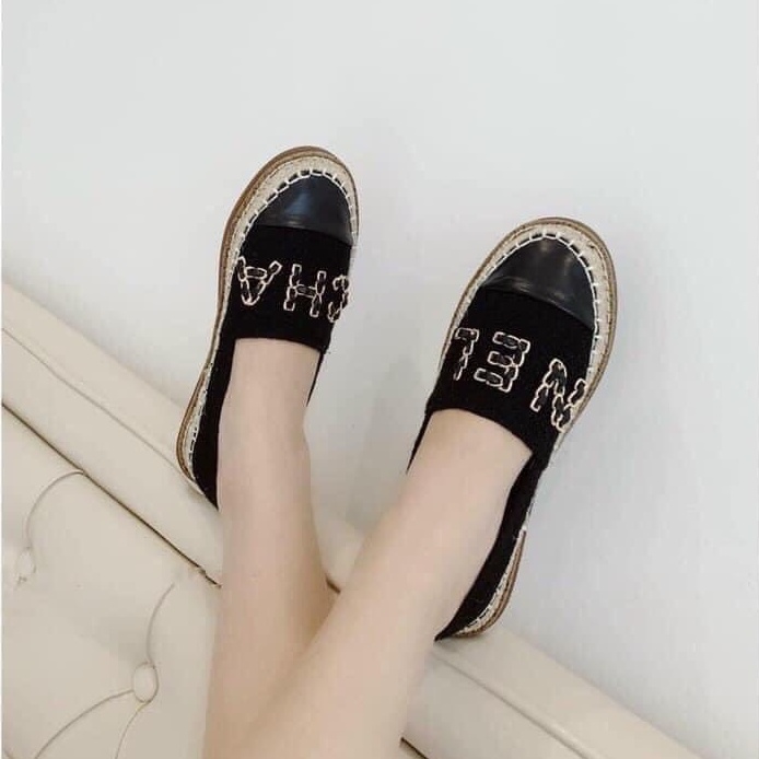 GIÀY LƯỜI ĐẾ CÓI - GIÀY SLIPON THÊU CHỮ