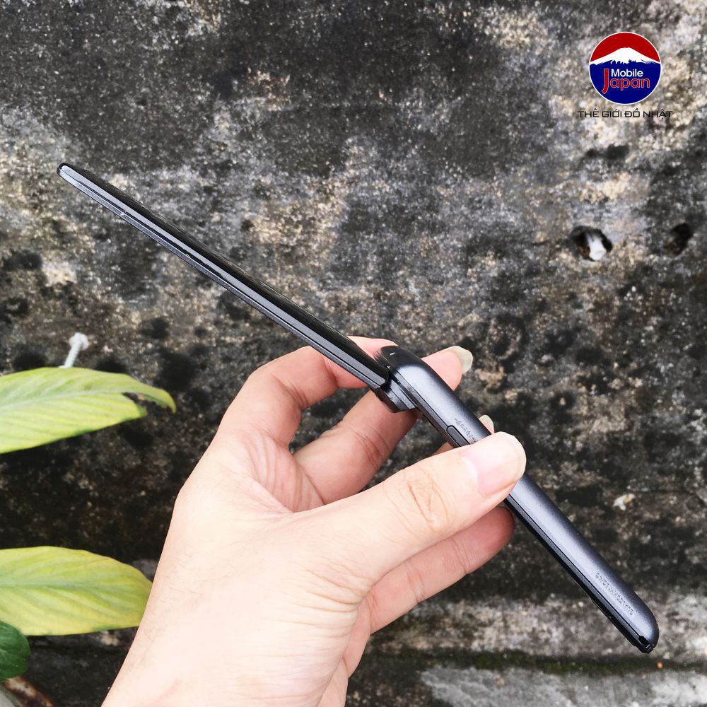 Điện Thoại Kyocera KYF31 nhật bản chính hãng like new -Máy nắp gập siêu bền, chống nước, chống trầy xước | BigBuy360 - bigbuy360.vn