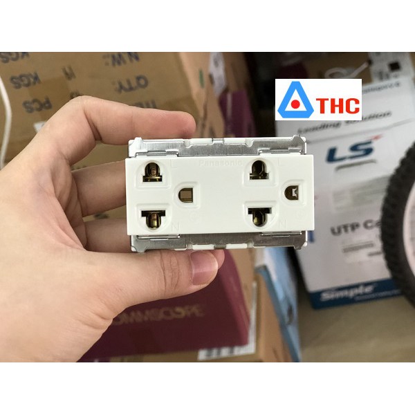 Ổ cắm đôi 3 chấu Full Panasonic