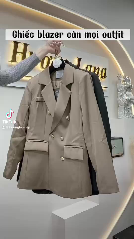 MÃ 12 ÁO KHOÁC BLAZER CÚC VÀNG CHO NỮ (túi ngang) | BigBuy360 - bigbuy360.vn