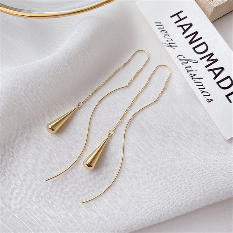 Bông Tai Tua Rua Dáng Dài Màu Vàng Phong Cách Retro Thời Trang Hàn Quốc Cho Nữ