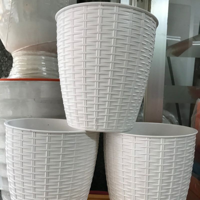 combo 16 cái chậu kiểu đan mây đường kính 17cm