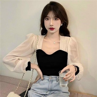 Áo sơ mi nữ cổ vuông phối tay bồng trắng đen thanh lịch cho nữ