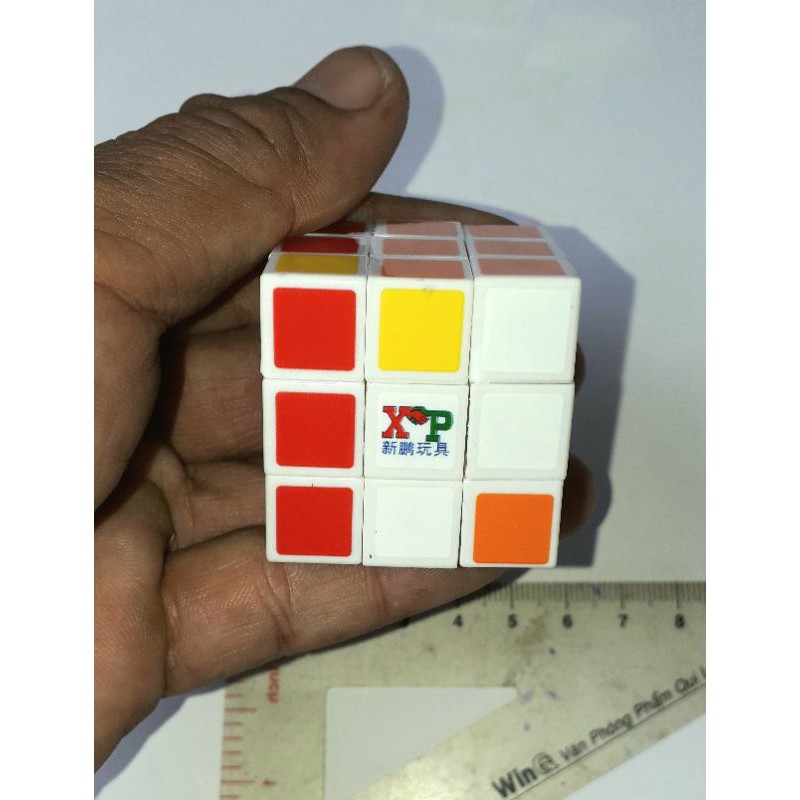 Một cục Rubik nhỏ 3x3x3 kích thước 36mm rất đẹp