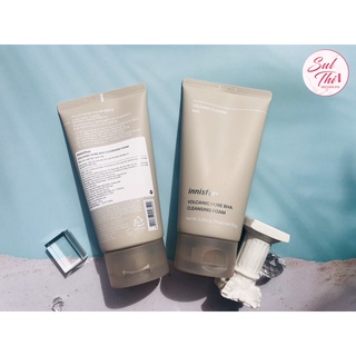 Sữa rửa mặt sạch sâu đá tro núi lửa innisfree Volcanic Pore BHA Cleansing Foam 150 g