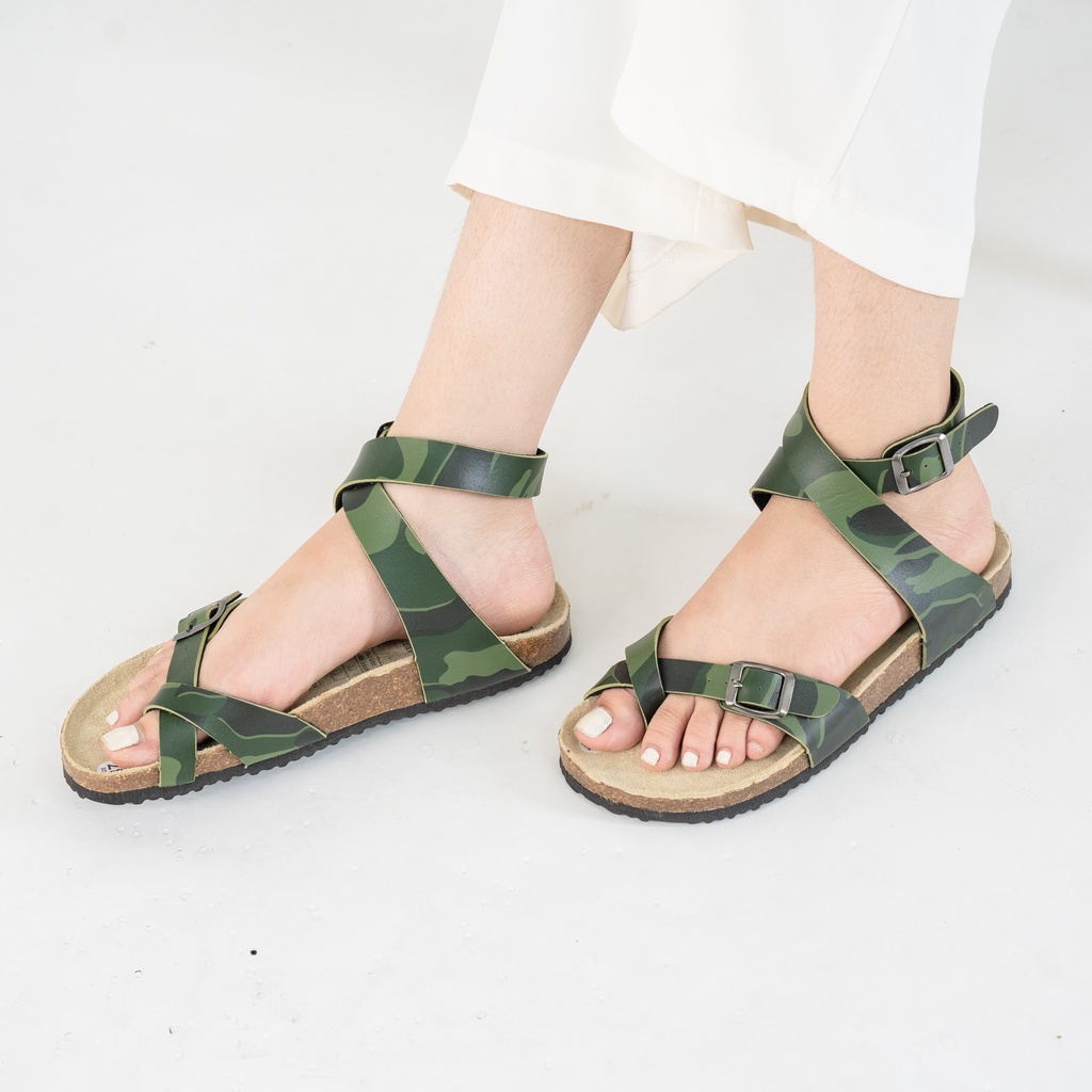 Mã R16 Sandal ĐẾ TRẤU Da PU Camo Rằn Ri Quai Đan Chéo Xỏ Ngón  Unisex Birken Vietnam Bioline