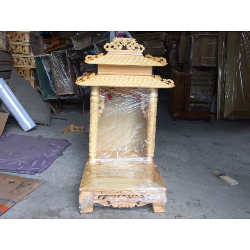 khám thờ thần tài gỗ tự nhiên cực kì chắc chắn giá hợp lí