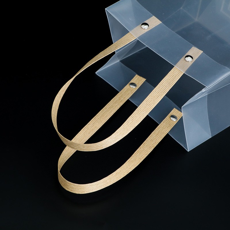 Túi đựng quà trong suốt mờ quai nhựa, túi quà sinh nhật, đựng đồ độc đáo | BigBuy360 - bigbuy360.vn