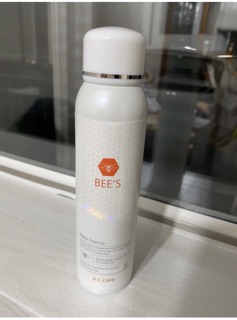 A.C.Care Xịt khoáng cân bằng da ngăn mụn Bee's Water Essence 120ml