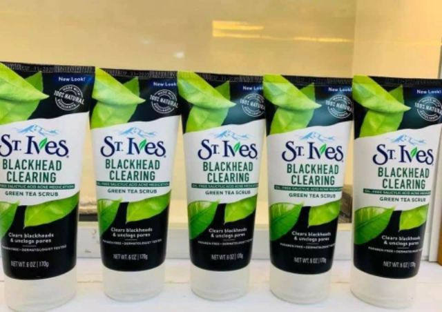 Tẩy da chết làm sạch mụn đầu đen chiết xuất trà xanh ST.Ives Blackhead Clearing Green Tea Scrub 170g - USA Chính Hãng