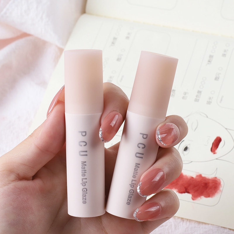 Son kem lì kháng nước và mịn mượt như nhung