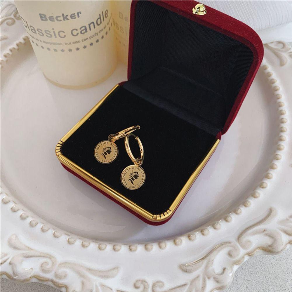 Bông Tai Bằng Thép Titan Hình Hoa Hồng Phong Cách Hàn Quốc