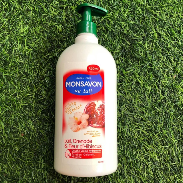 Sữa tắm Monsavon của Ba Lan