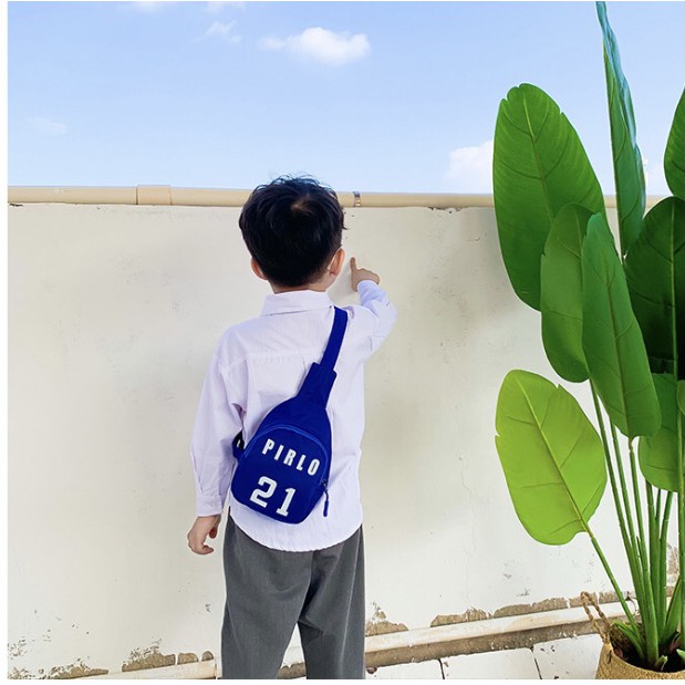 Túi bao tử thời trang túi đeo chéo in số bóng đá cho bé trai bé gái