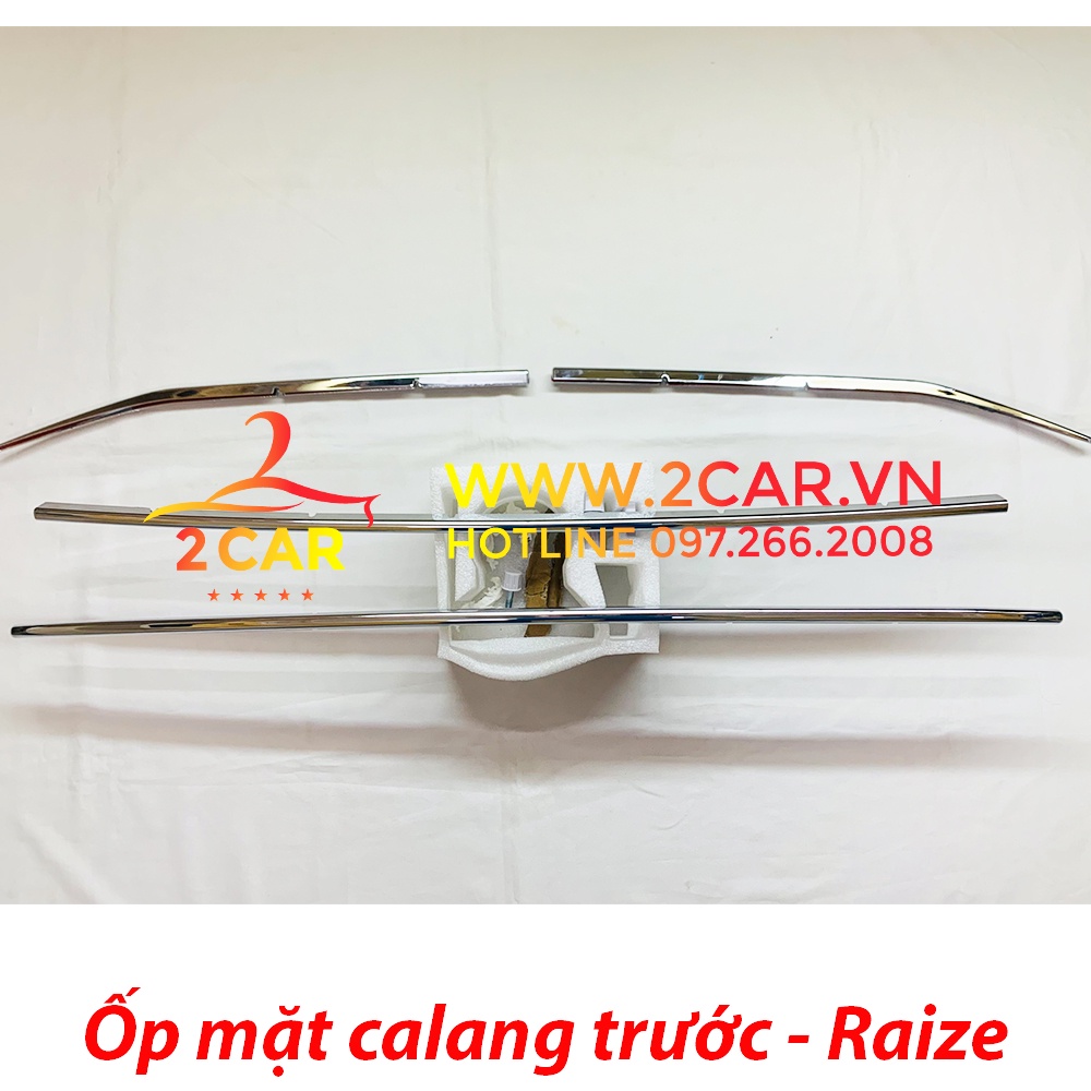 Ốp mặt Ca Lăng, calang dưới xe Toyota Raize 2021- 2022, Thanh Bên dưới biển số- ốp lưới tản nhiệt