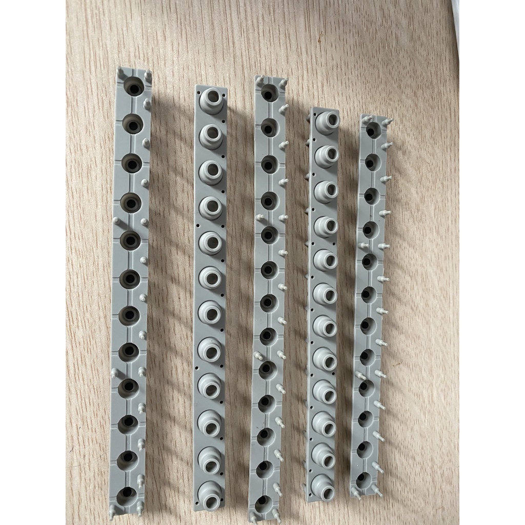 Cao su phím đàn organ đời cũ