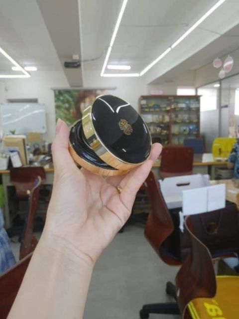 Set Phấn nước Cushion Ohui đen che phủ hoản hảo, kiềm dầu khô thoáng  - Ohui Ultimate Cover Satin Finish SPF50+/Pa+++ | BigBuy360 - bigbuy360.vn