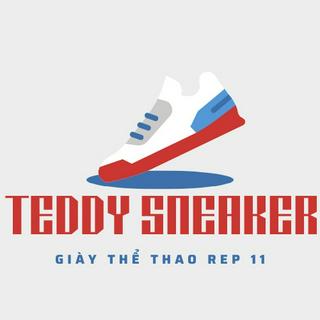 Teddy Sneakers