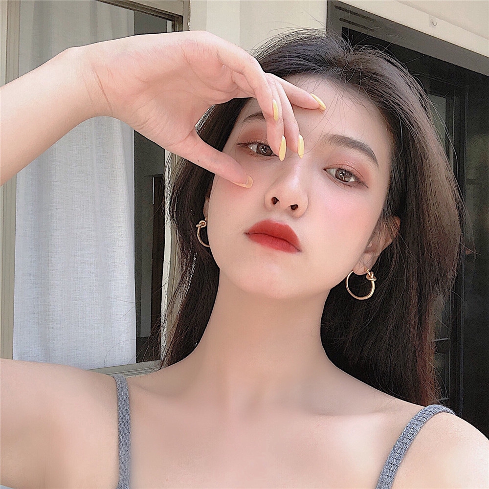 Khuyên Tai Nữ Trang Dáng Tròn Phong Cách Retro COD