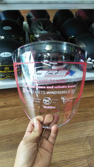 Kính Gắn Nón Bảo Hiểm 3/4 Và Nón Nửa Đầu grs