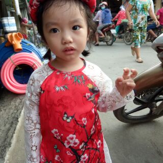 Áo dài cách tân cho bé