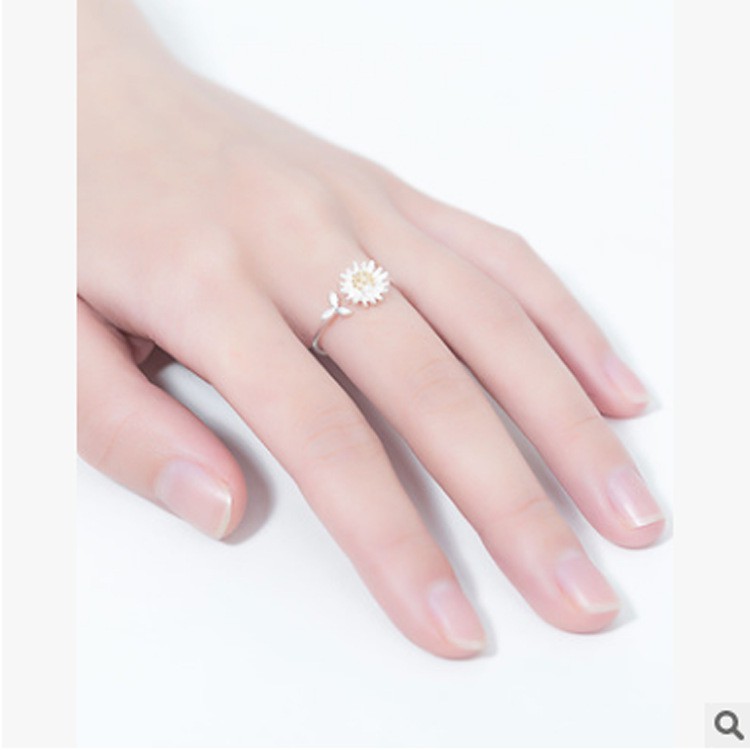 Nhẫn nữ hở freesize,hợp với mọi kích cỡ ngón tay,bạc Ý s925 hoa cúc vàng J2738- AROCH Jewelry