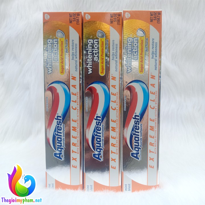 Kem Đánh Răng Aquafresh Extreme Clean Whitening Action - 158.7g Mỹ