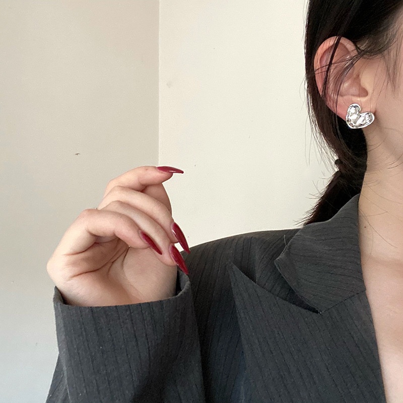 Khuyên Tai Hình Trái Tim Đơn Giản Phong Cách Punk Hip Hop Hàn Quốc 19A1232