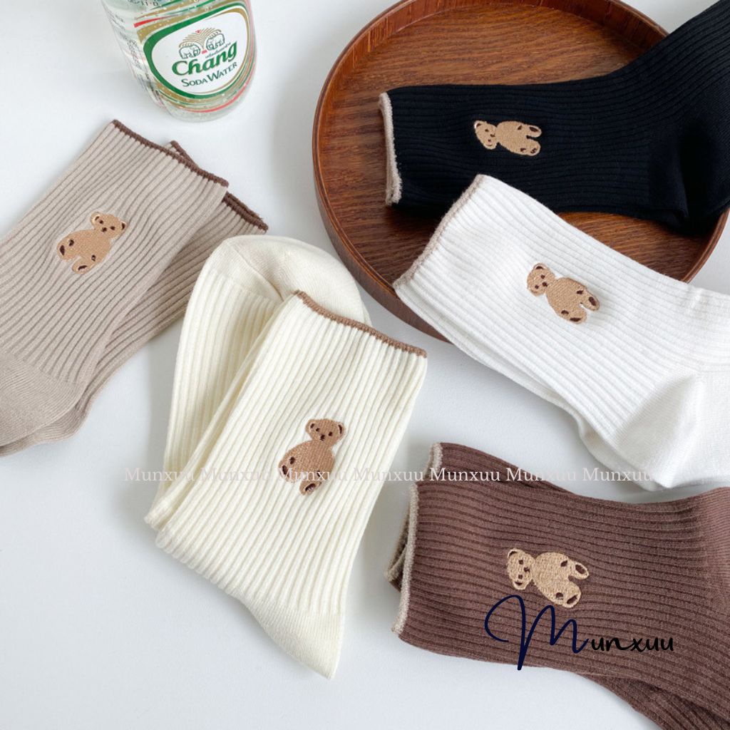 Tất nữ cổ cao MUNXUU họa tiết gấu thêu vải cotton gân tăm co dãn thấm hút mồ hôi - T12