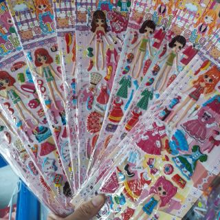 Hình dán nổi - hình dán thay quần áo búp bê vỉ dài