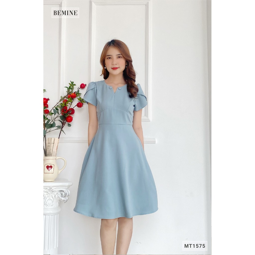 Đầm cổ đính 2 nút bọc tay búp sen BEMINE MT1575XANH | BigBuy360 - bigbuy360.vn