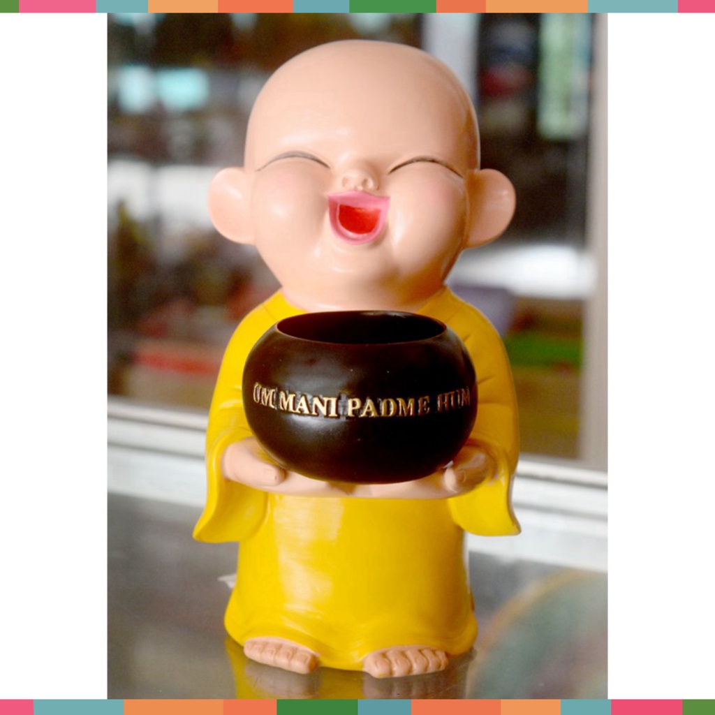 Tượng Chú tiểu ôm bát-dùng để xông trầm trong bát-cao 17cm