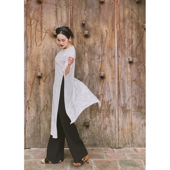 ÁO DÀI DÁNG XƯA CHẤT LIỆU NHUNG CAO CẤP