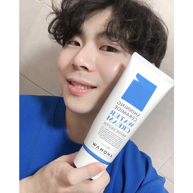 Kem dưỡng cấp nước căng bóng da SHINNING CEREAMIDE Ahohaw