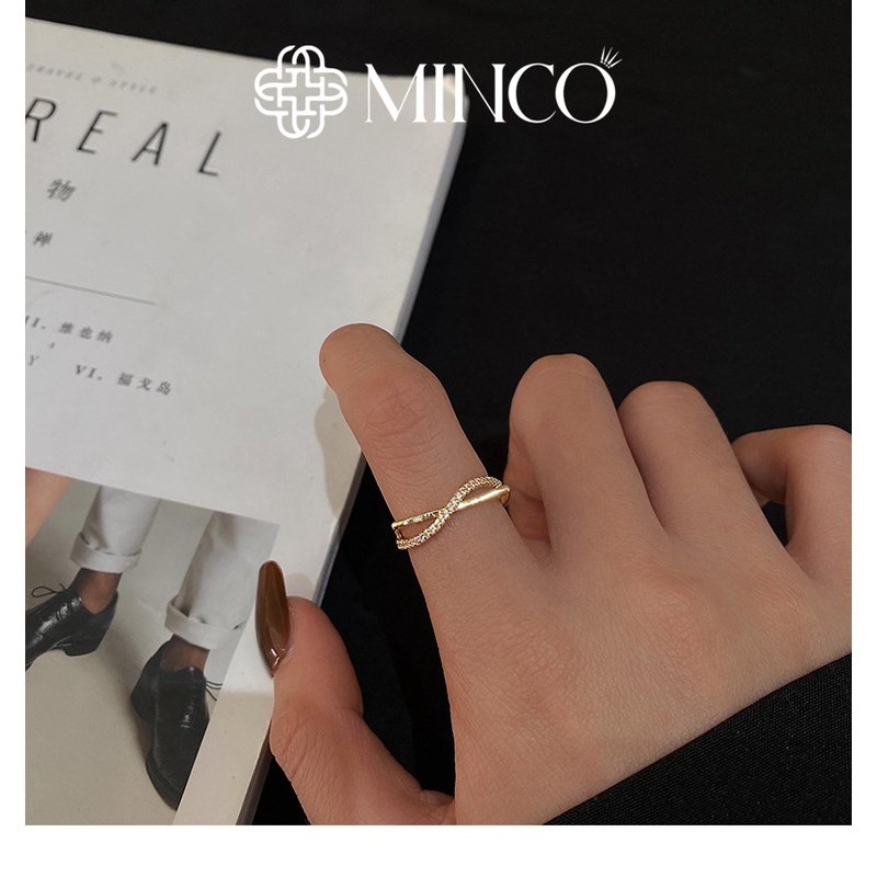 Nhẫn nữ xoắn đính đá Minco Accessories phong cách sang chảnh NT104
