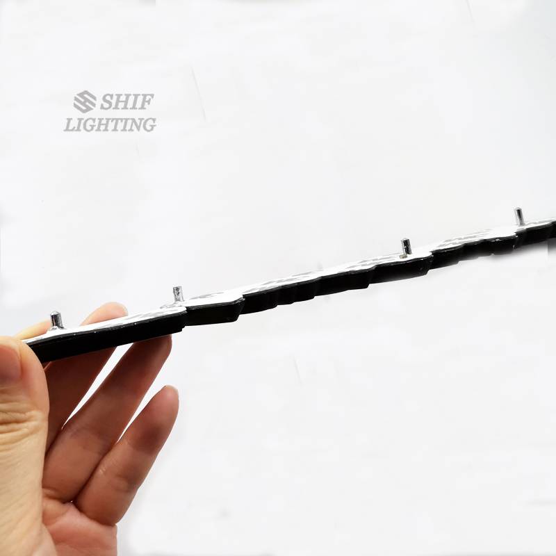 Miếng dán hình logo Land Cruiser dành cho xe ô tô Toyota Land Cruiser